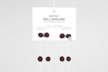 BALL GARLAND