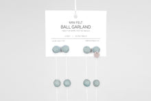 BALL GARLAND