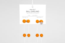 BALL GARLAND