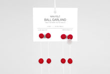 BALL GARLAND
