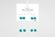 BALL GARLAND