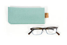GLASSES SLEEVE