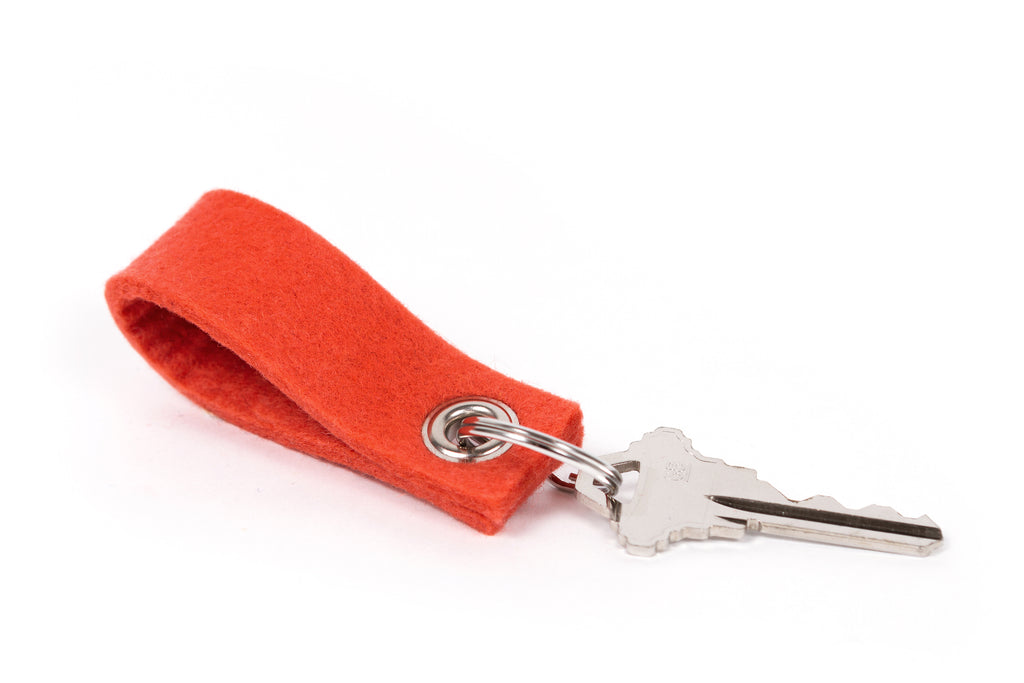 LOOP KEY CHAIN – Studio 82°