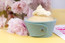 CUPCAKE SLEEVE - SMALL