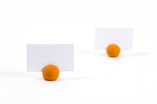 PLACE CARD HOLDER