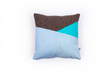 QUILTED PILLOW
