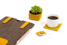 APPLE SLEEVE