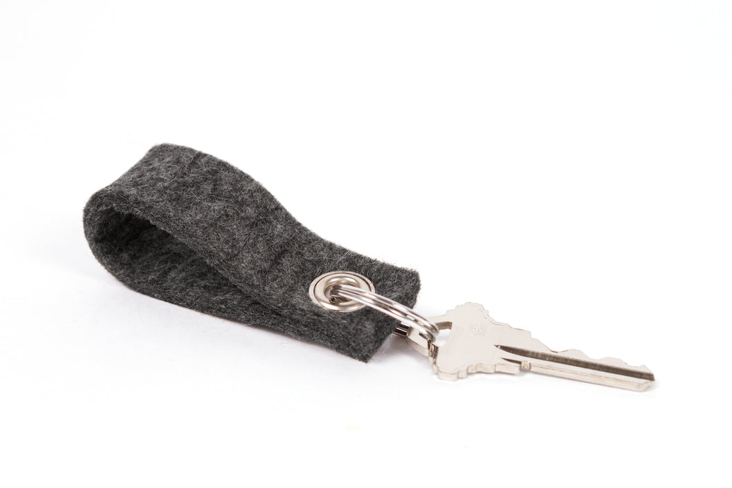 LOOP KEY CHAIN – Studio 82°