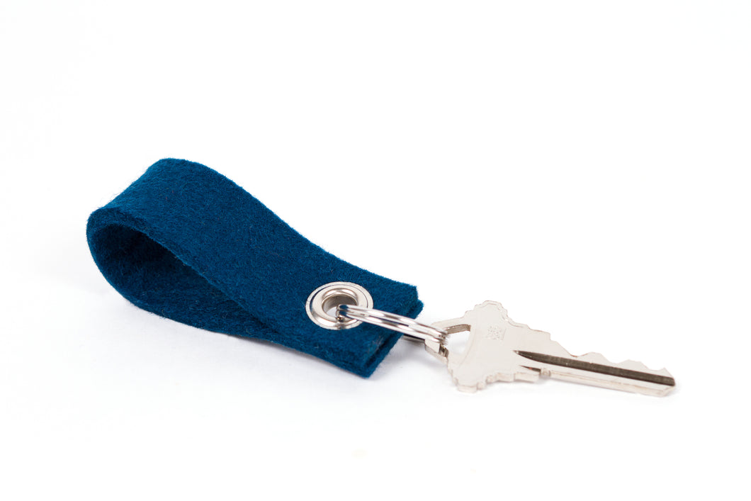 LOOP KEY CHAIN – Studio 82°